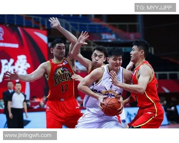 武汉羽毛球队以73分领跑大满贯积分榜展现强大实力 武汉羽毛球队以73分领跑大满贯积分榜展现强大实力